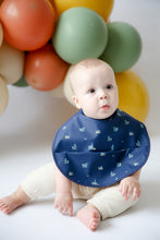Load image into Gallery viewer, Arizona | Snuggle Bib Waterproof
